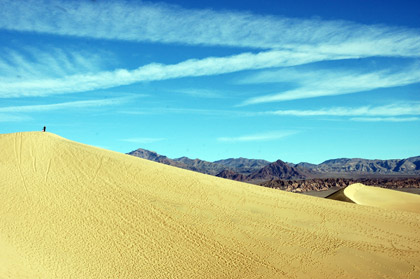 Stovepipe Well sand dunes