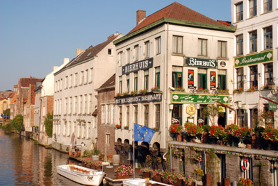 Waterhuis aan de Bierkant in Ghent